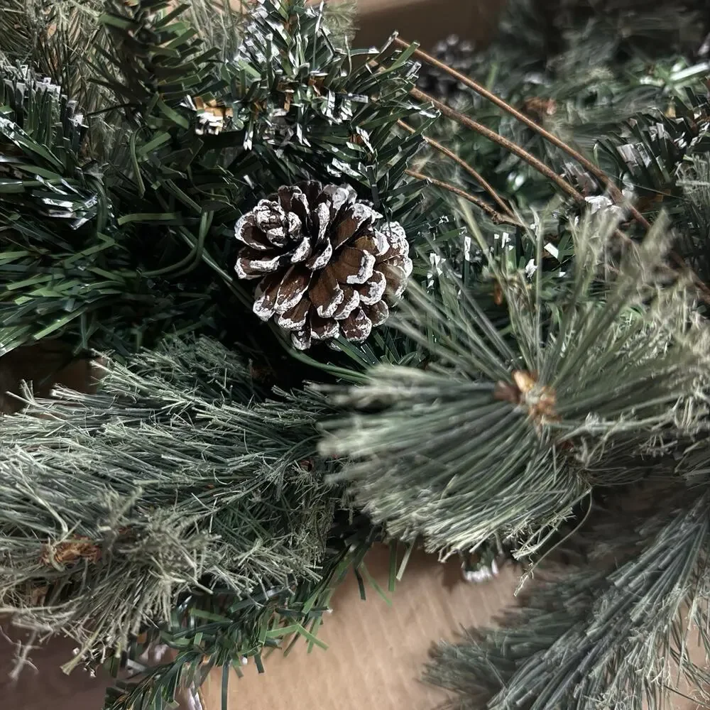 Pre-lit 9’ Foot Christmas Garland Holiday Decor Lights Pinecone Twig Snow Mantel